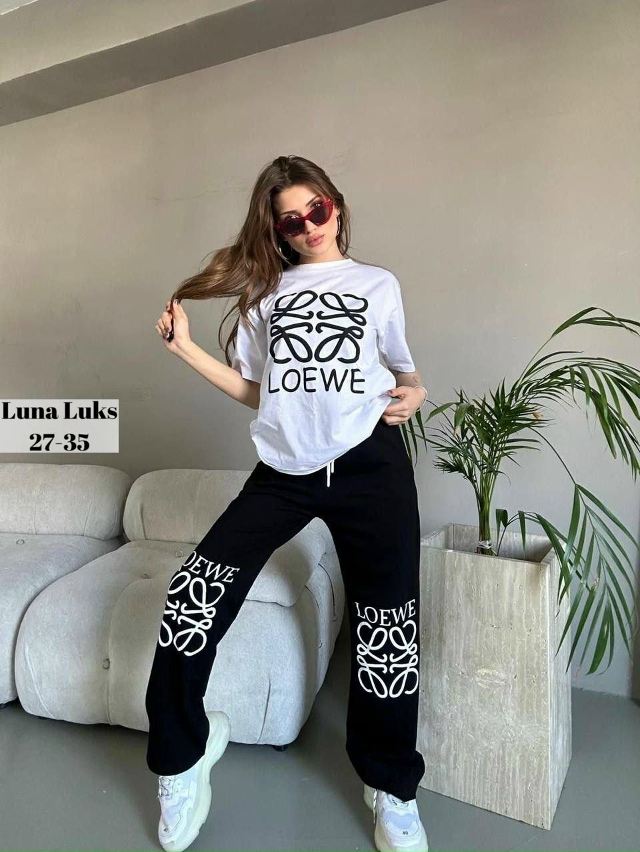 Спортивный костюм #23070359