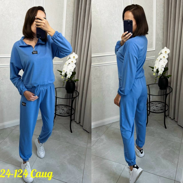 Спортивный костюм 23071703