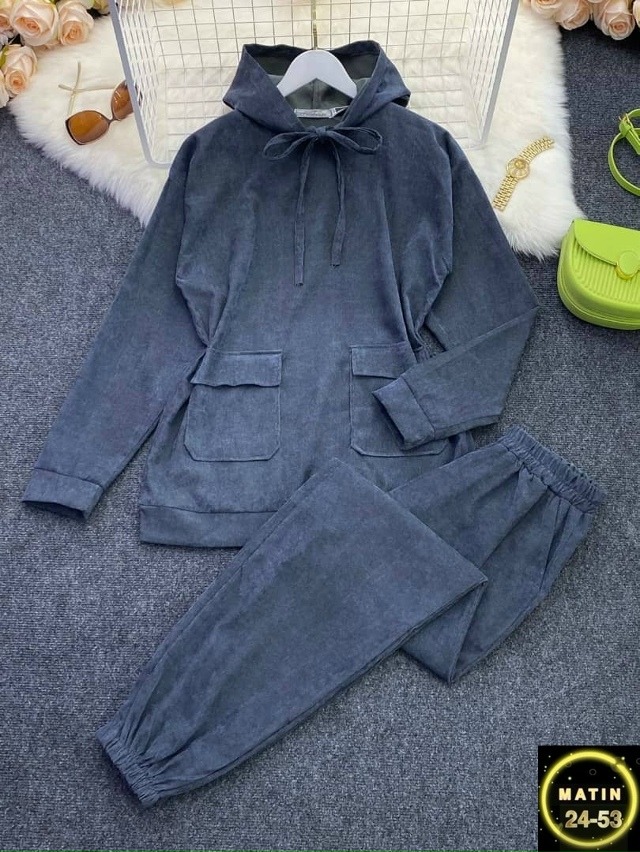 Спортивный костюм 23071679