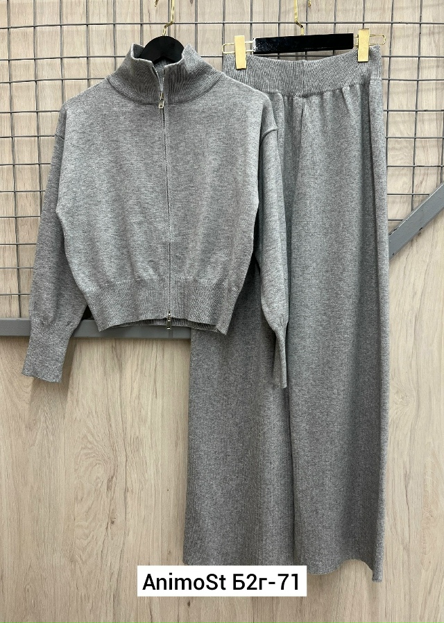 Костюм 23071176