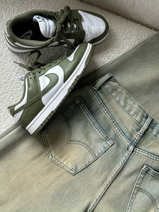 Джинсы 23072991