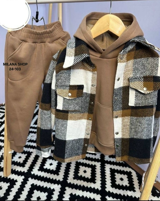 Спортивный костюм 23073057