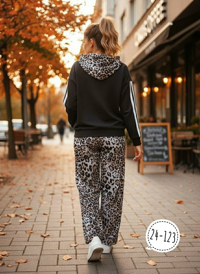 Костюм 23073002