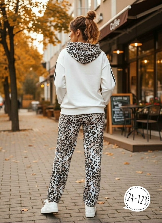 Костюм 23073002