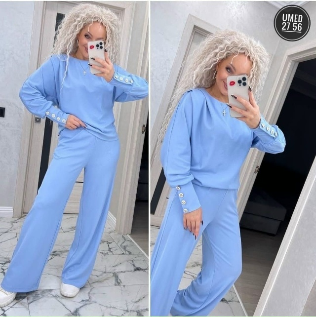 Спортивный костюм 23074236