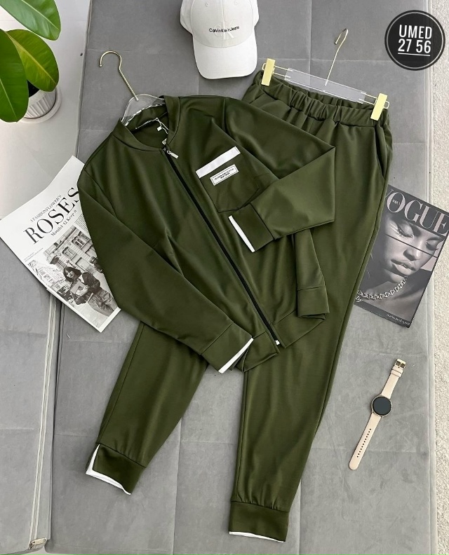 Костюм 23077008