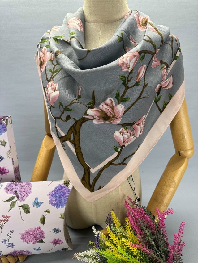 Платок 23077499