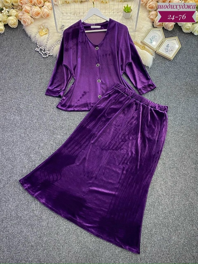 Костюм 23077971