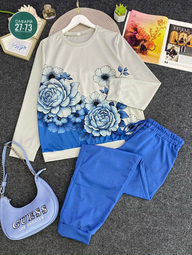 Спортивный костюм 23080415