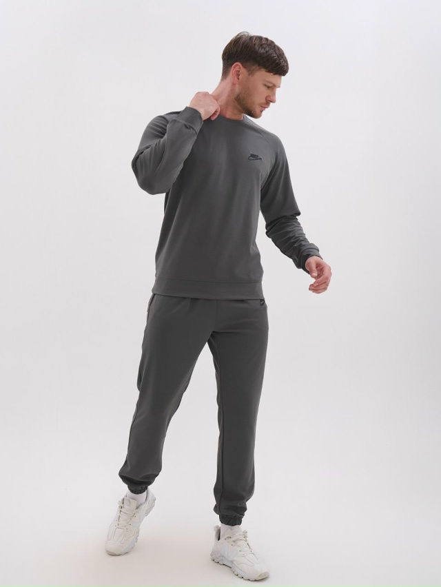 Спортивный костюм 23080784