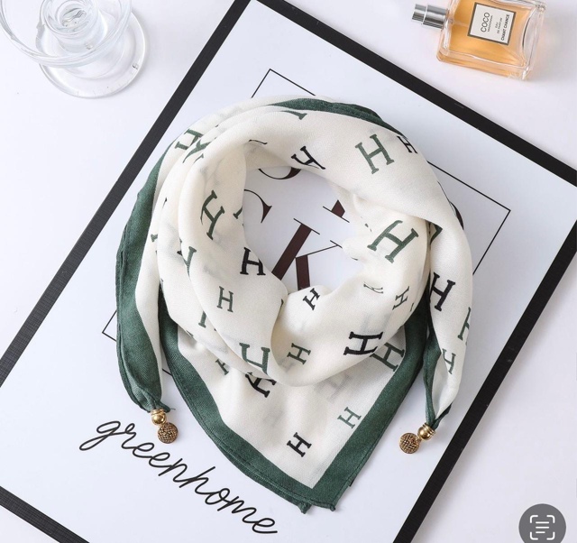 Платок 23082151