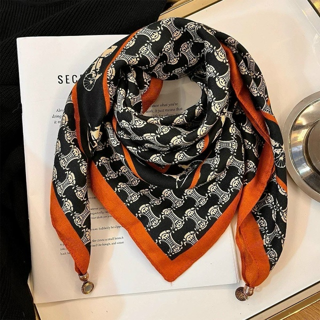 Платок 23082057