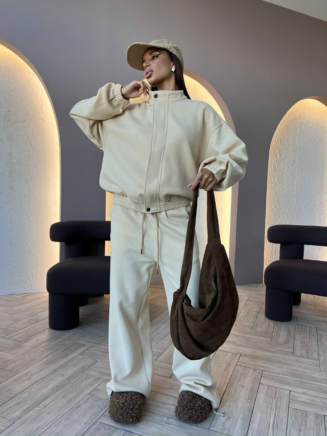 Костюм 23085684