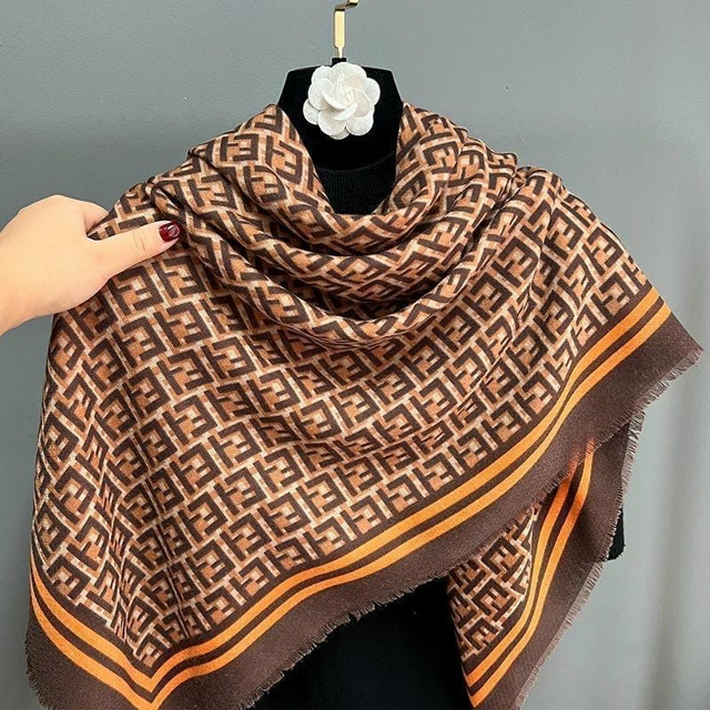 Платок 23086772