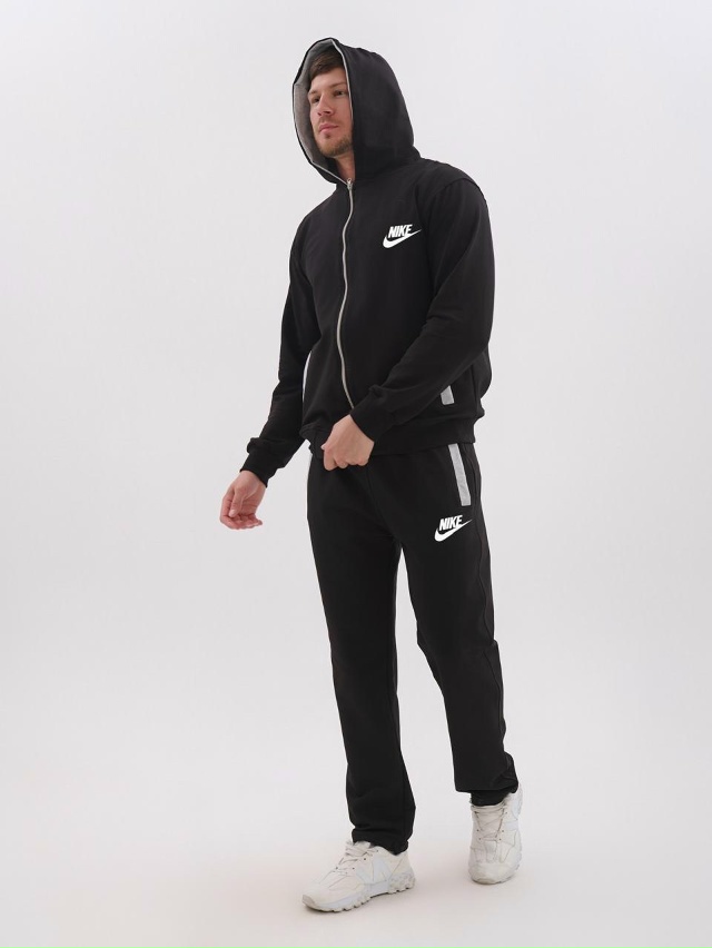 Спортивный костюм 23088314