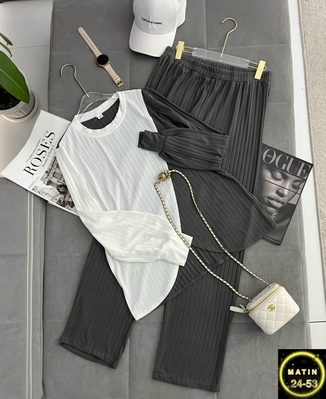 Костюм 23091128