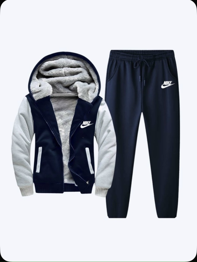 Спортивный костюм 23092643