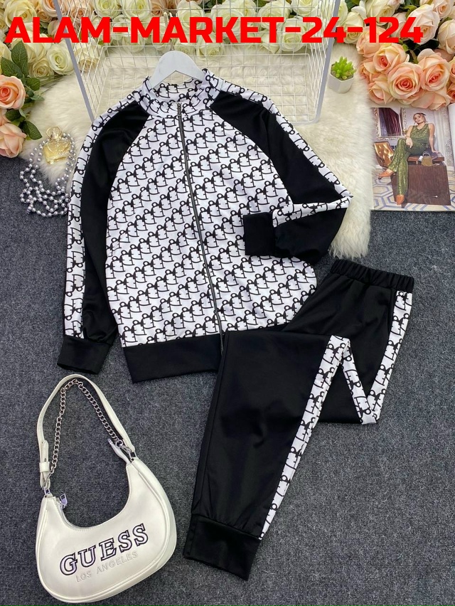 Спортивный костюм 23096850