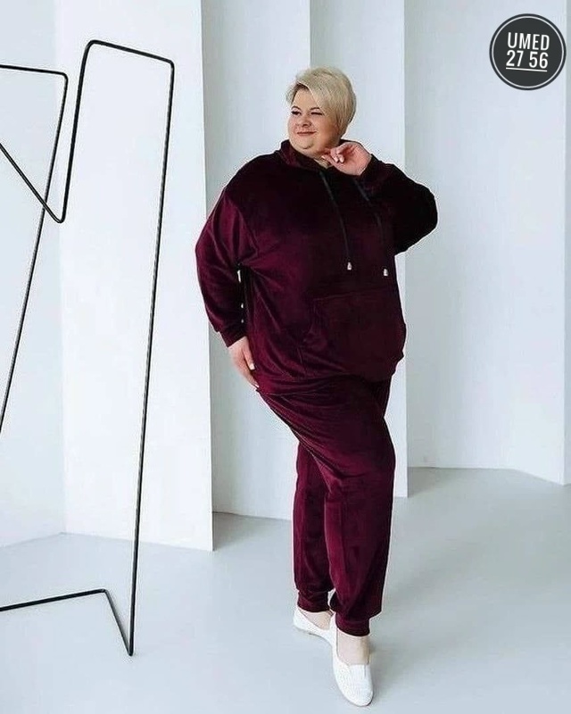 Спортивный костюм 23096680