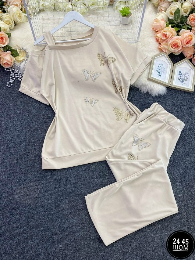 Костюм 23097585