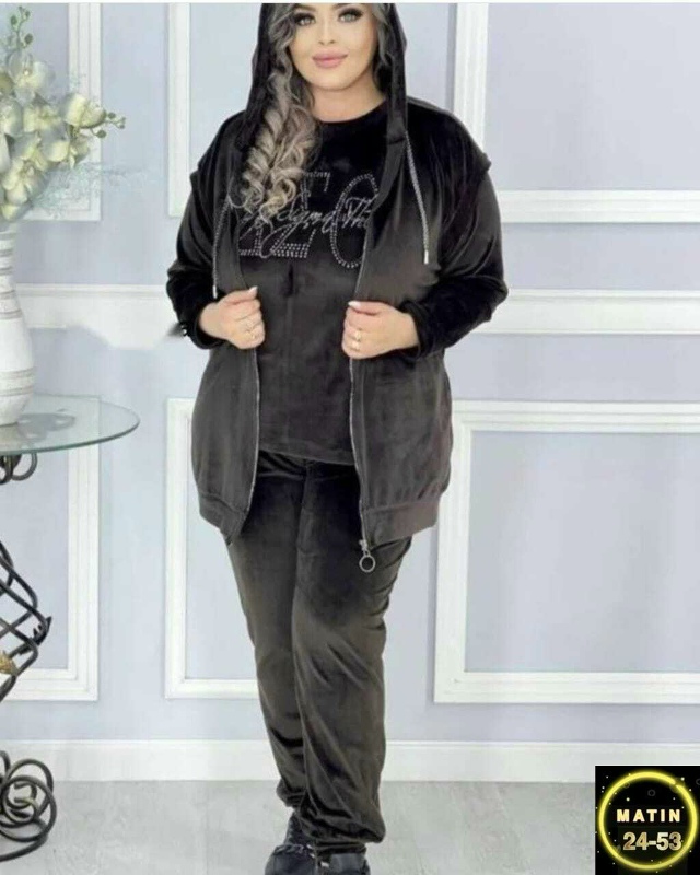 Спортивный костюм 23098159