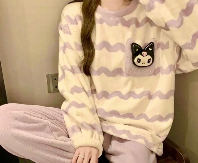 Пижама 23100471