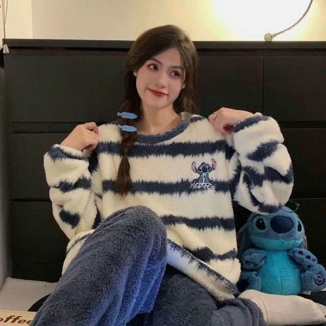 Пижама 23100471