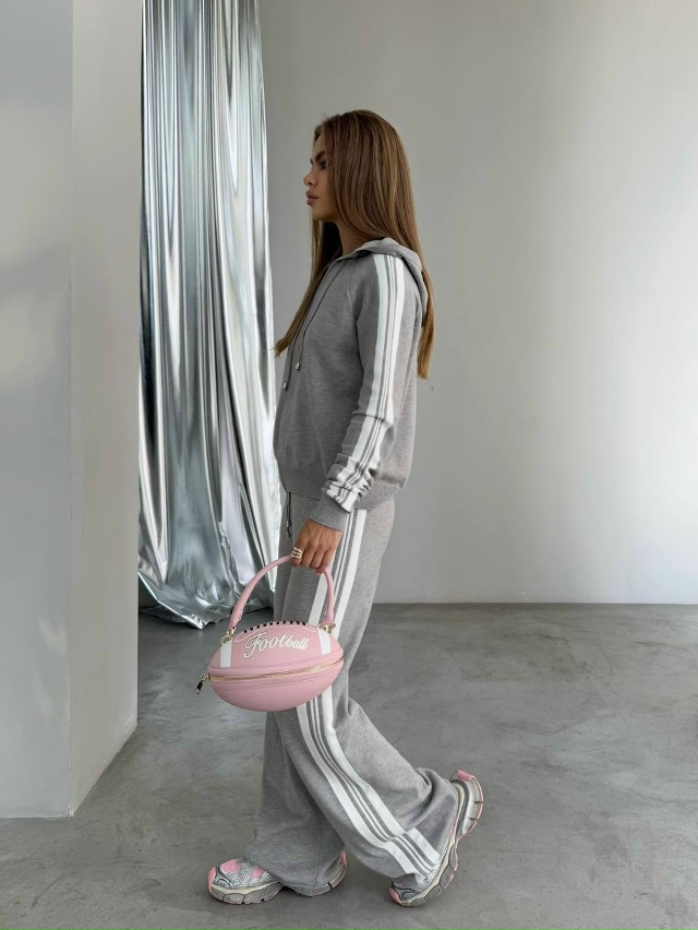 Костюм 23100366