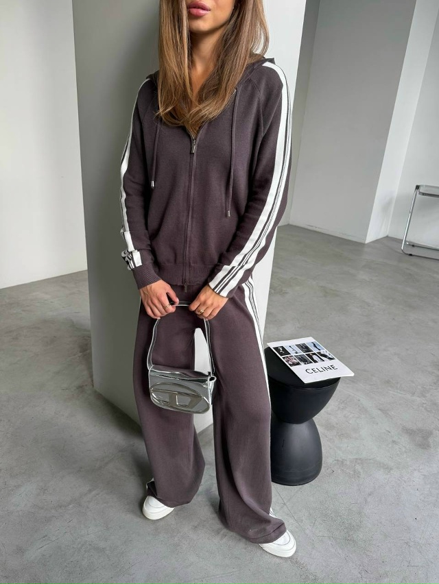 Костюм 23100366