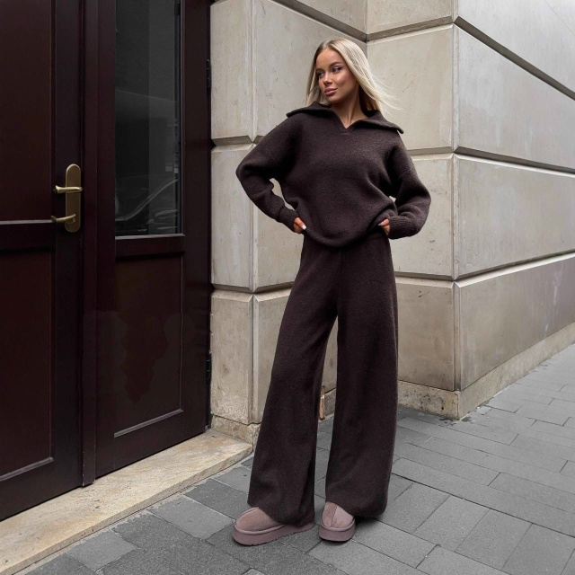 Спортивный костюм 23101175