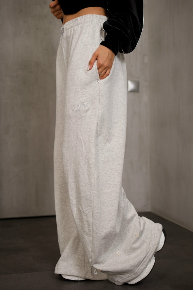 Спортивные брюки 23102659