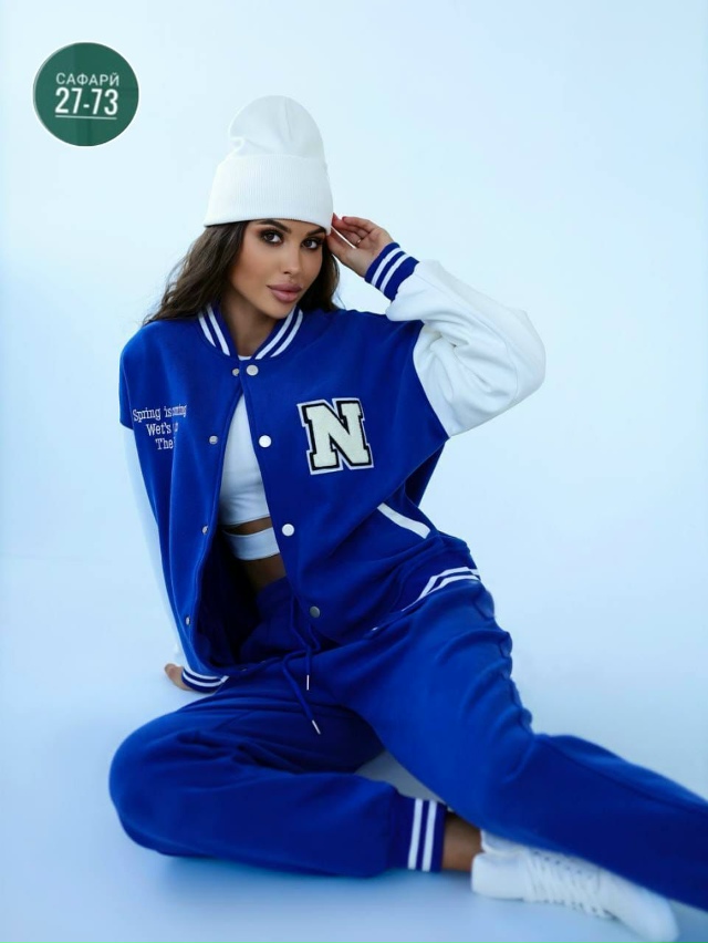Спортивный костюм 23105709