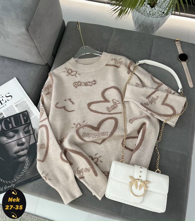 Свитер 23106856