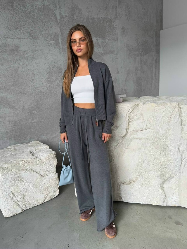 Костюм 23107072