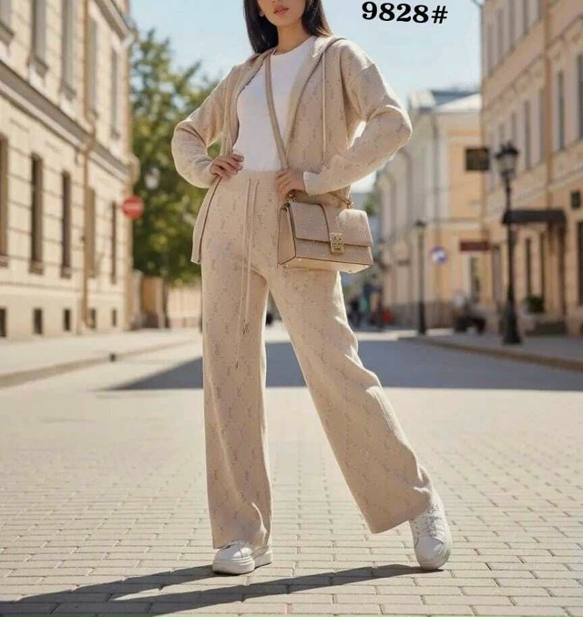 Костюм 23108622