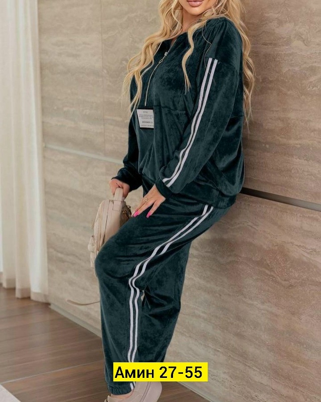 Спортивный костюм 23109588