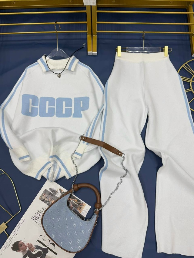 Спортивный костюм 23109216