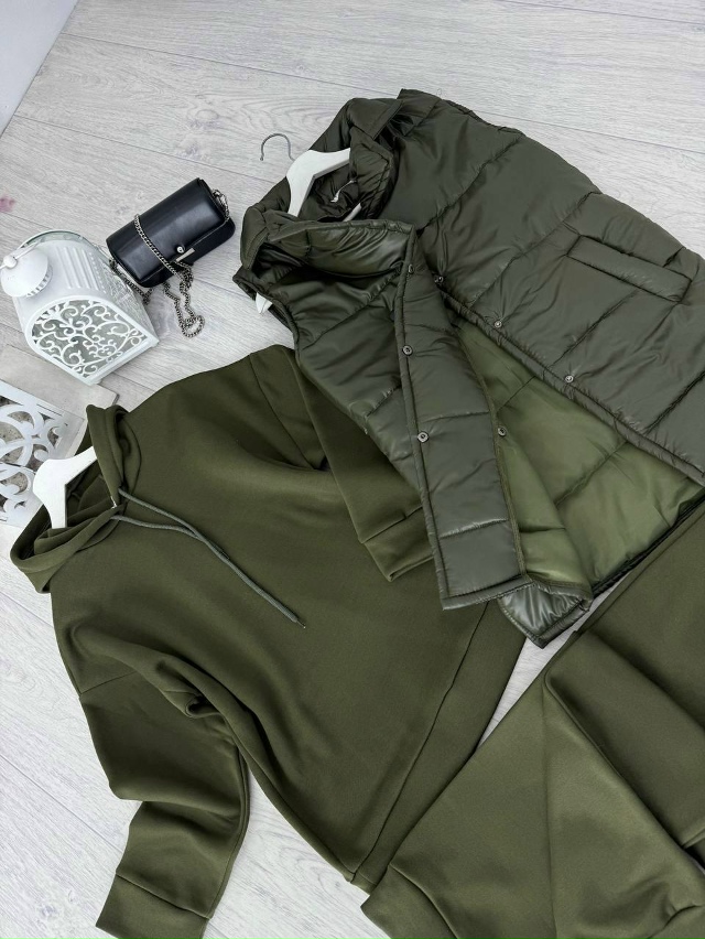 Спортивный костюм 23110256