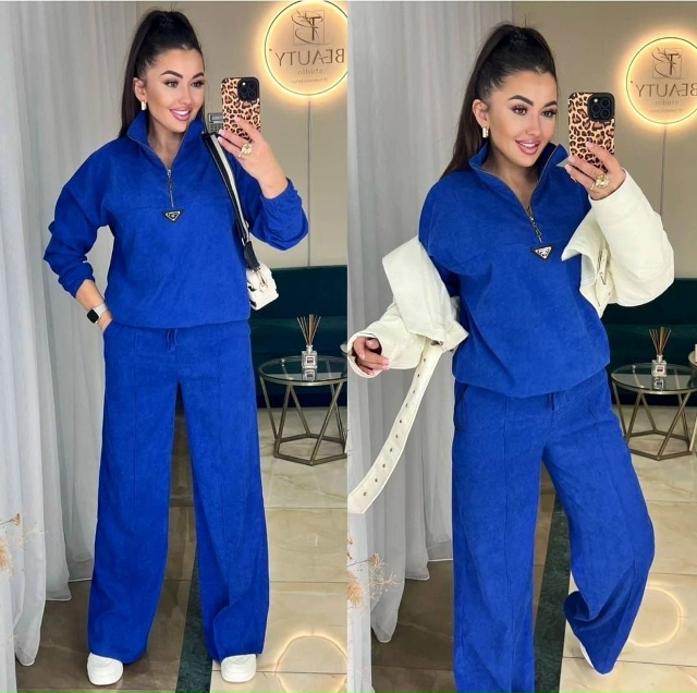 Спортивный костюм 23110312