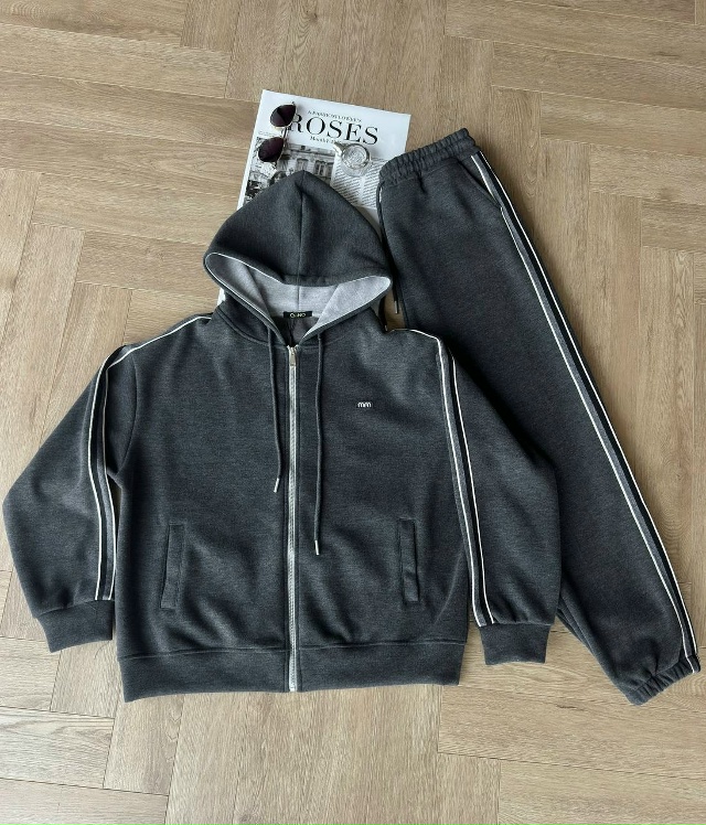 Костюм 23113111