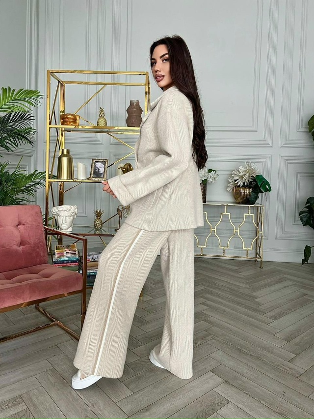 Костюм 23113021