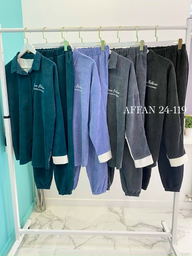 Костюм 23113304