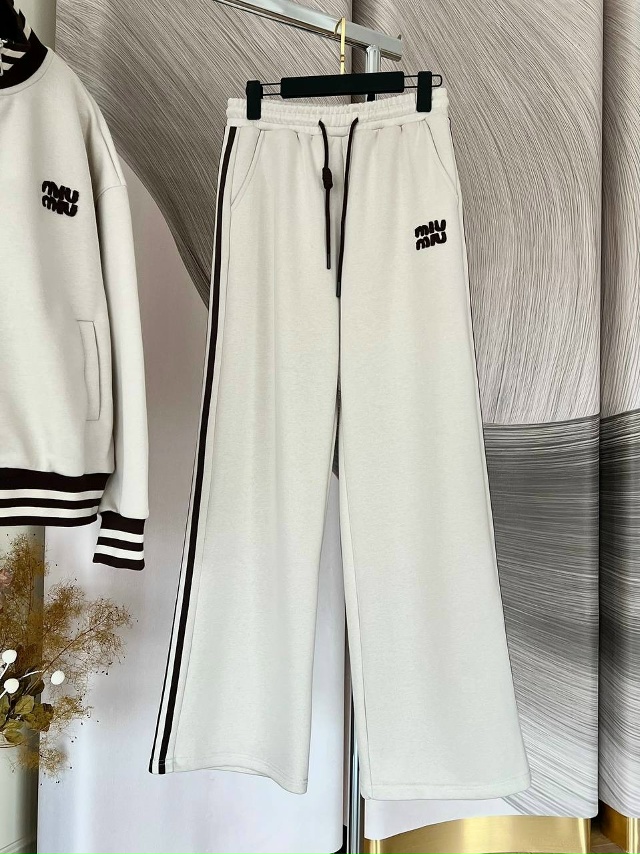 Костюм 23113068