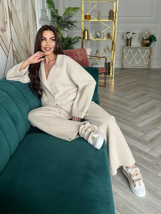 Костюм 23113021