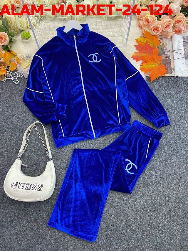 Спортивный костюм 23114535