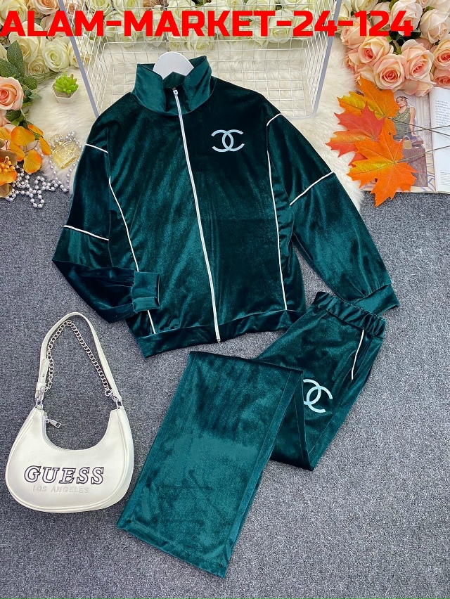 Спортивный костюм 23114535