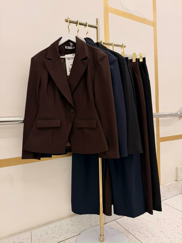 Костюм 23116428