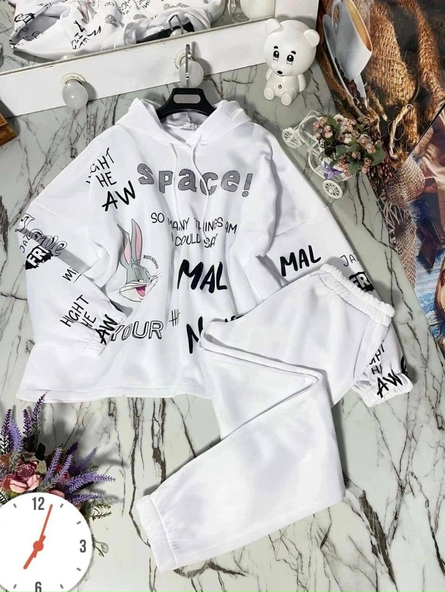 Спортивный костюм 23117691