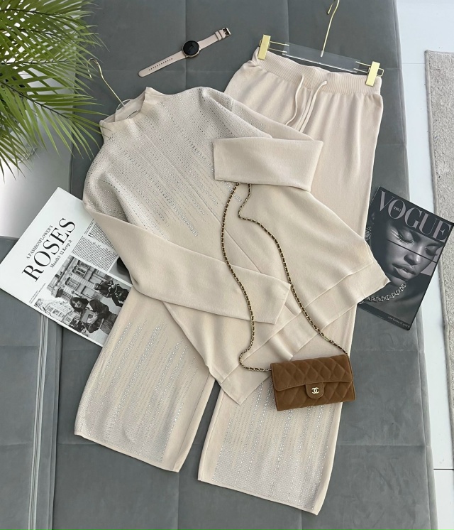 Костюм 23117179