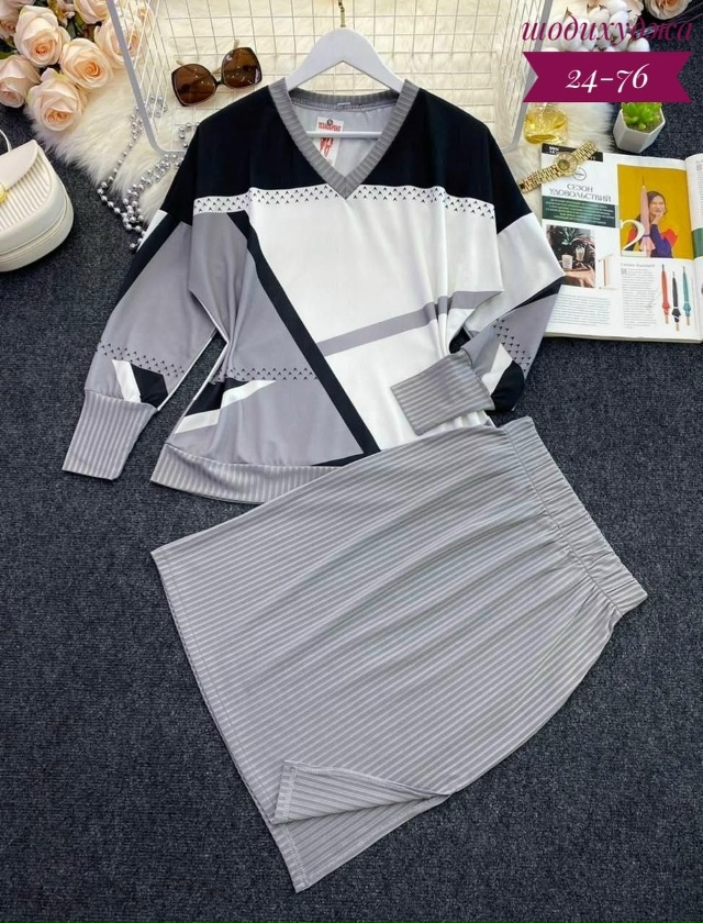 Костюм 23119082